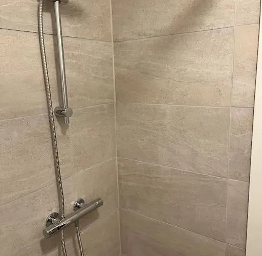 Hyggelig I Aeldre I By Apartamento